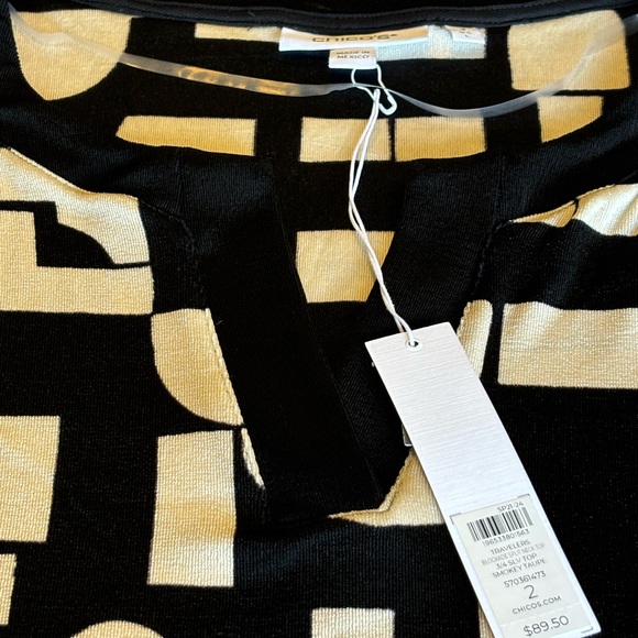 NWT Chico’s Travelers Block Back and Cream Print Split Neck Blouse Size 2 - Picture 6 of 11